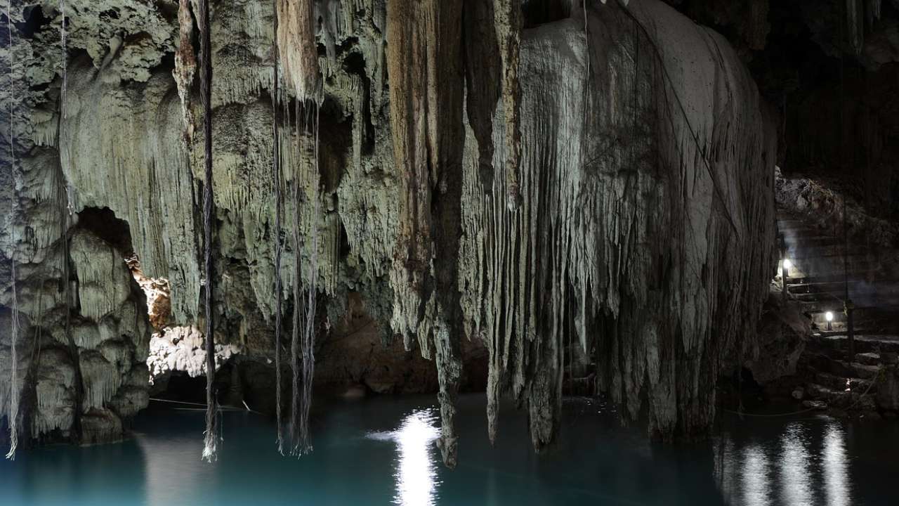 cuevas de Tulum