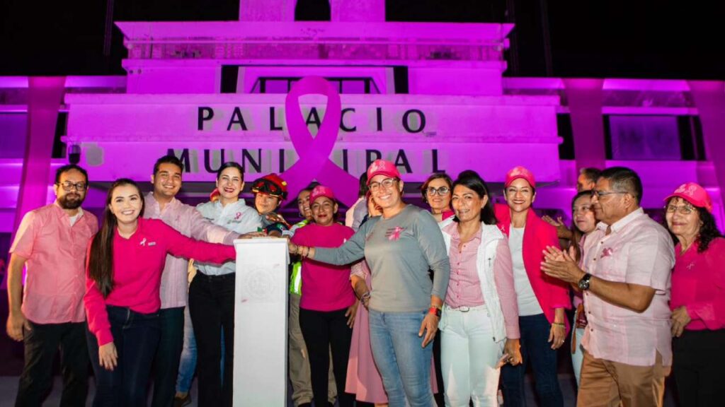 Solidaridad se ilumina de rosa (1)