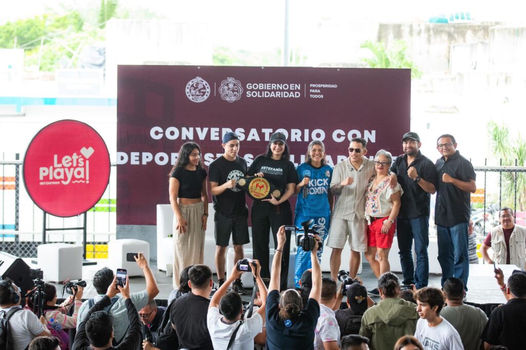 Con la presencia de "Lazy Boy", Estefanía Mercado reafirma compromiso con deportistas de Solidaridad