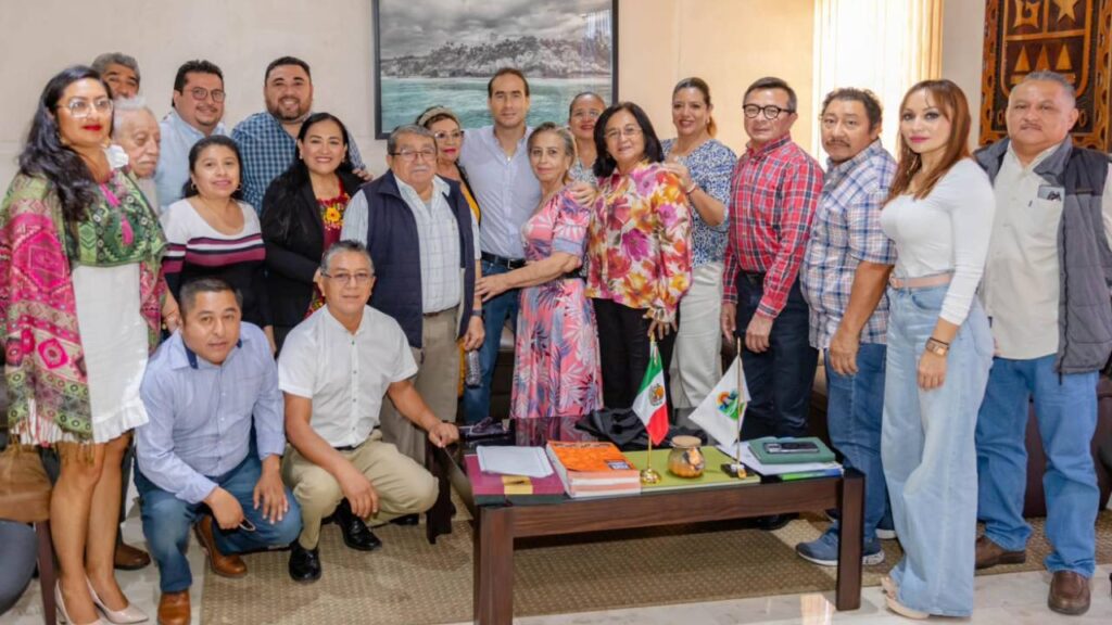 Fortalecen lazos para el desarrollo educativo en Tulum