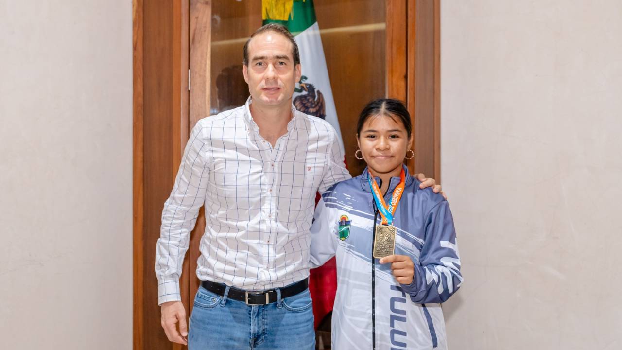 Judoca de Tulum gana oro y recibe reconocimiento municipal