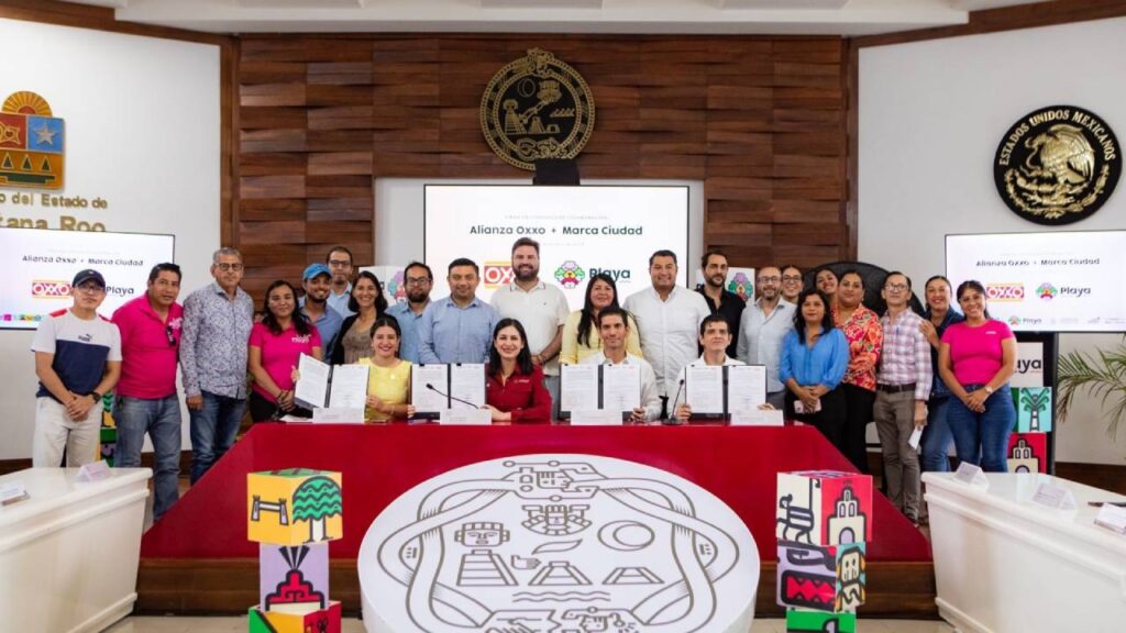 Solidaridad y Oxxo se unen para promocionar Playa del Carmen a nivel ...