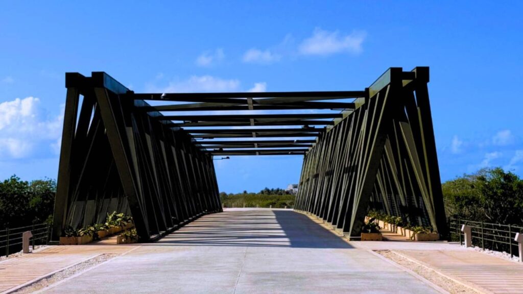Tulumnenses acceden gratis al Parque Jaguar con INE