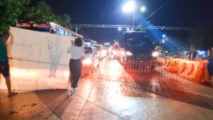 Madres Buscadoras protestan en la Av. Tulum tras reforma que sanciona bloqueos viales