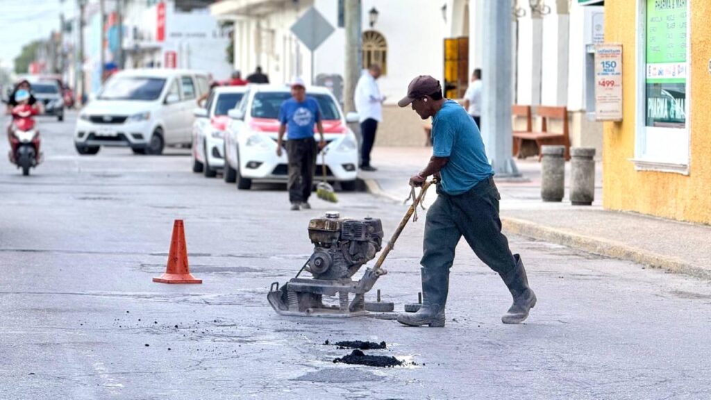 Trabajos de bacheo en Cozumel consulta las calles afectadas