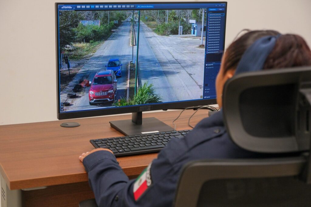 Inauguran C2 y puntos de monitoreo en Lázaro Cárdenas para fortalecer ...