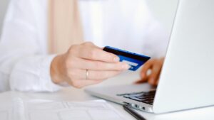 Cómo evitar estafas en internet