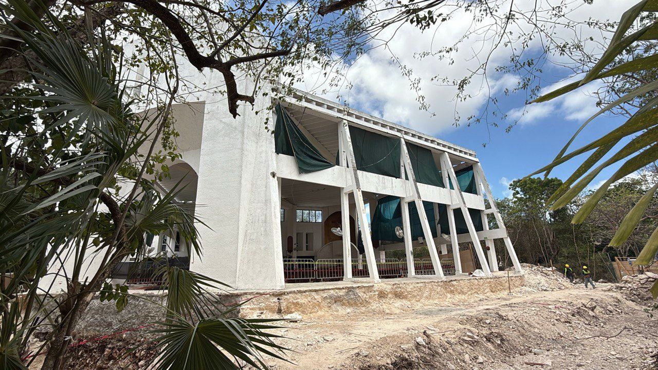 Ampliación de la Catedral de la Santa Cruz de Cancún no es compatible con el Ombligo Verde: habitantes de la zona