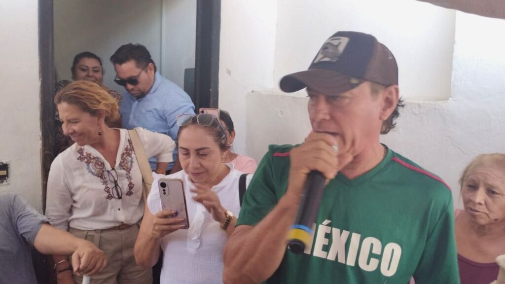 Habitantes de la Colosio logran acuerdo: les entregarán 397 títulos de vivienda