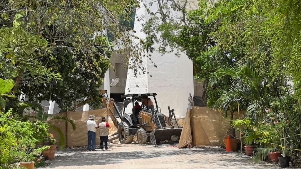 Construcción de Catedral de Cancún en Ombligo Verde, ilegal desde su origen: Tulio Arroyo y Bettina Cetto