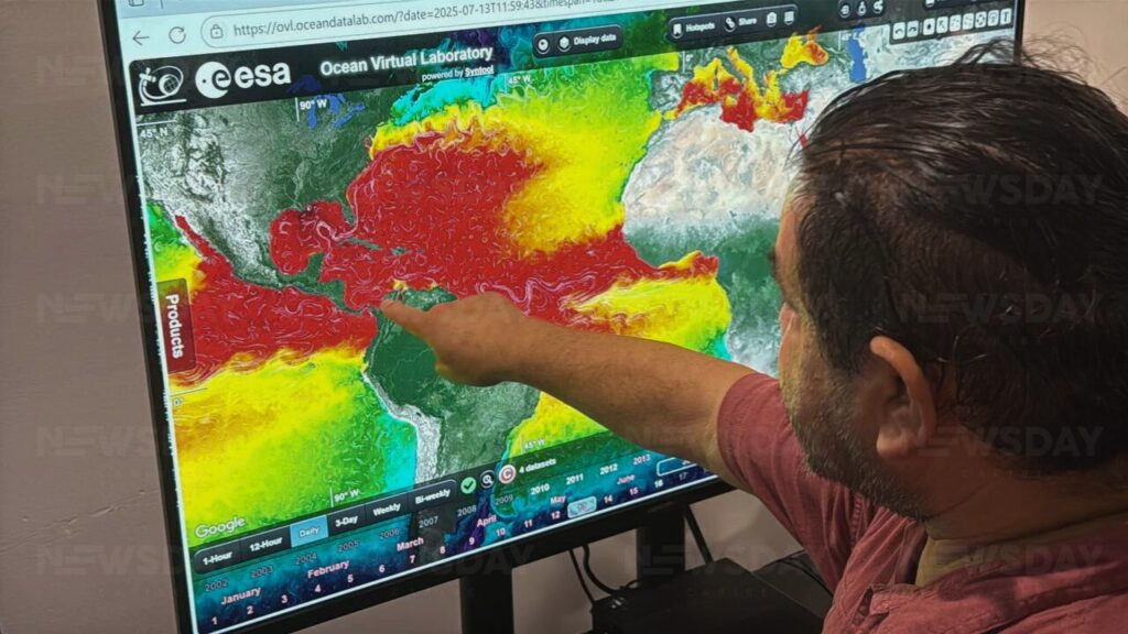 Así funciona el primer Centro de Monitoreo de Sargazo en México y América Latina