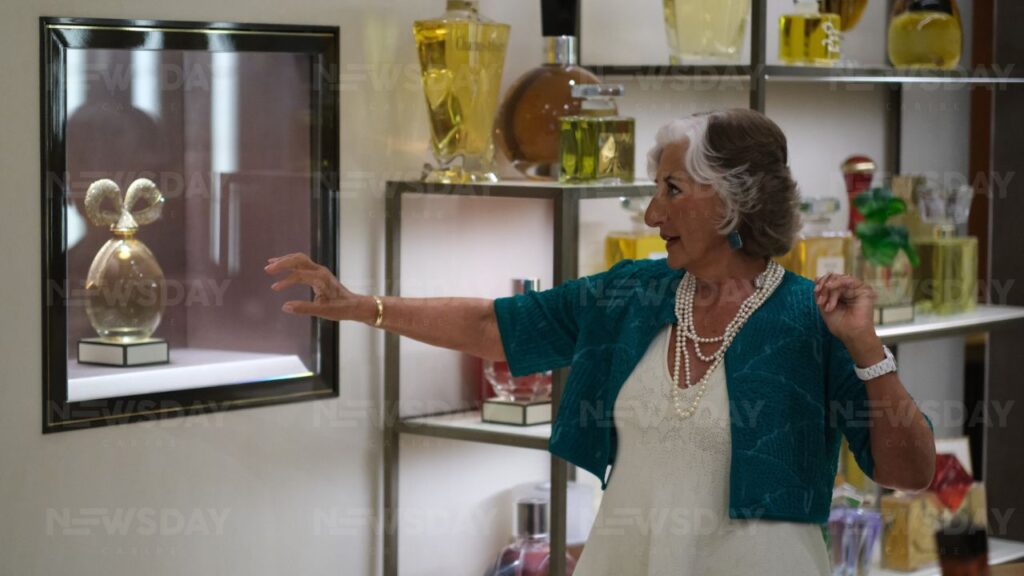 Elena Villarreal fundadora de Ultrafemme celebra 50 años de la marca con el aroma del lujo en Cancún. Foto: Paola Chiomante
