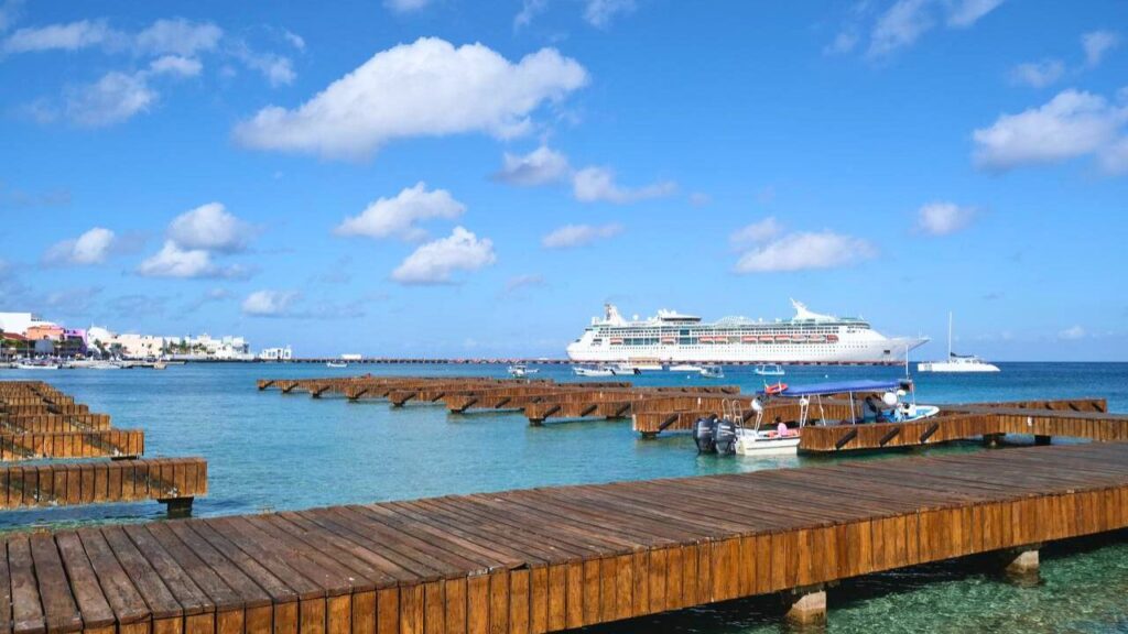 Rechaza colectivo intención de construir cuarto o quinto muelle de crucero en Cozumel
