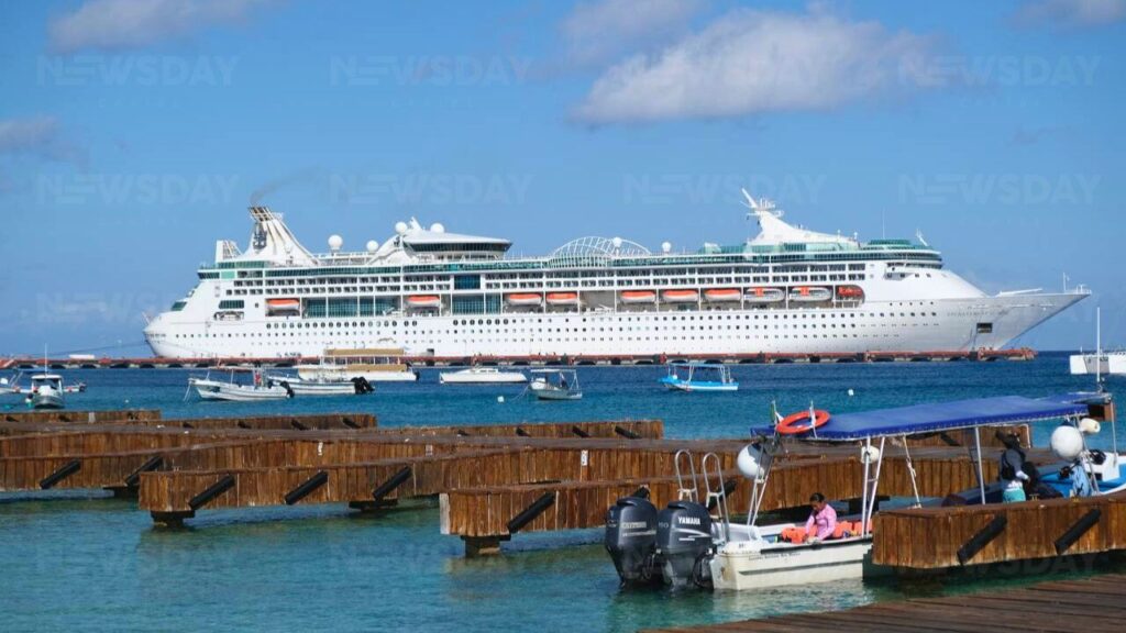 Inicia el cobro del Derecho de No Residente para cruceristas que llegan a Quintana Roo