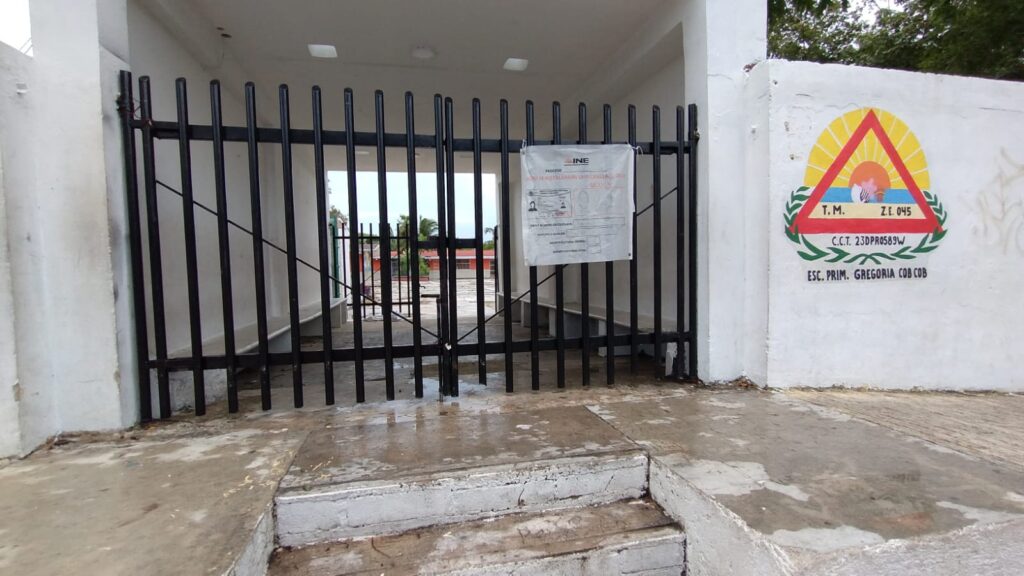 Detectan narcotraficantes que intentan enviciar a estudiantes en Playa del Carmen.