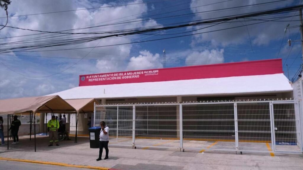 Oficinas de gobierno en la zona continental de Isla Mujeres albergarán a estas dependencias. Foto: Paola Chiomante