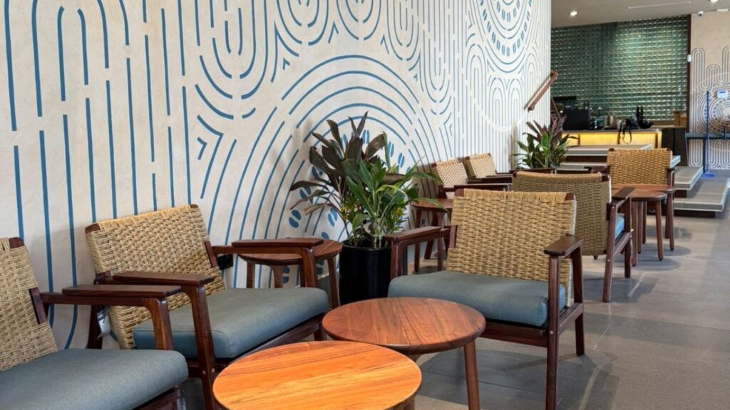 Starbucks Greener Store en Playa del Carmen ya abrió, con 60% del personal femenino. Foto: Cortesía