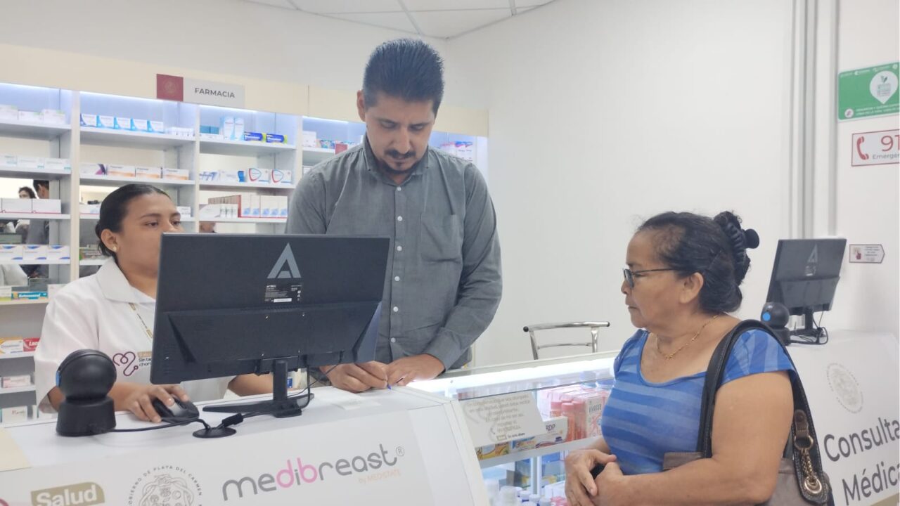 Centros de Salud ofrecen servicios especializados para combatir soledad en adultos mayores en Playa del Carmen.