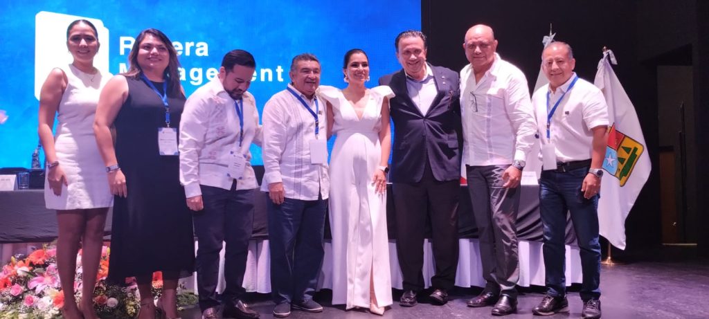 Coparmex propone mesa permanente de tres niveles de gobierno para combatir el sargazo en las playas de Quintana Roo.