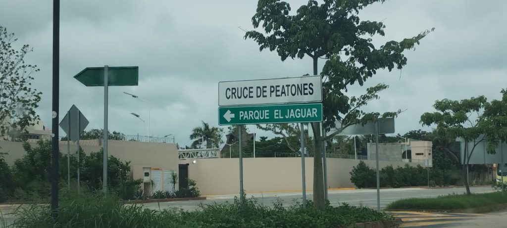 Especialista propone modelo egipcio para ordenar el turismo en Quintana Roo.