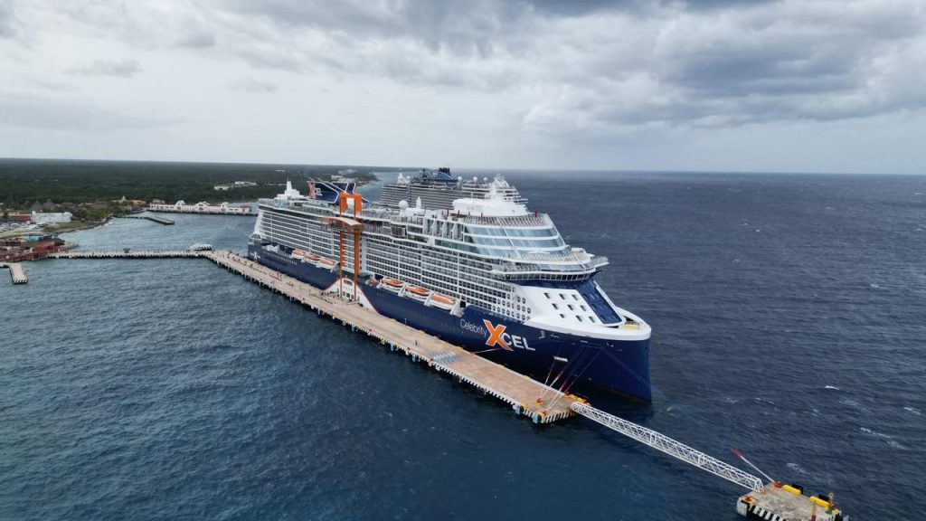 Celebrity Xcel llega a Cozumel como primer puerto en su ruta inaugural desde Miami.