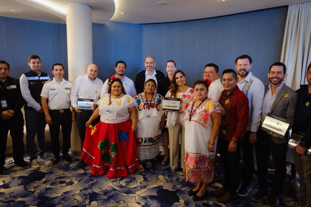 Celebrity Xcel llega a Cozumel como primer puerto en su ruta inaugural desde Miami.
