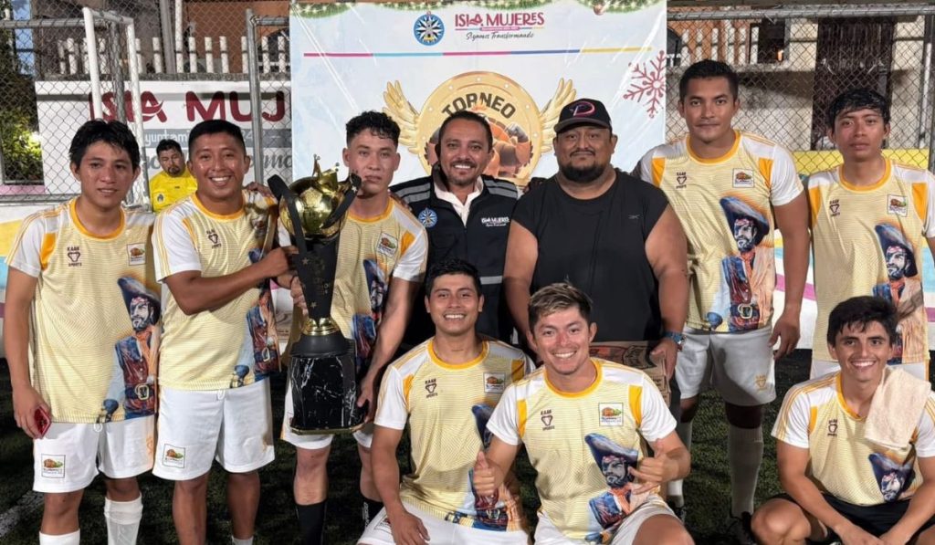 Definen campeones del Torneo del Pavo en ligas municipales de Isla Mujeres