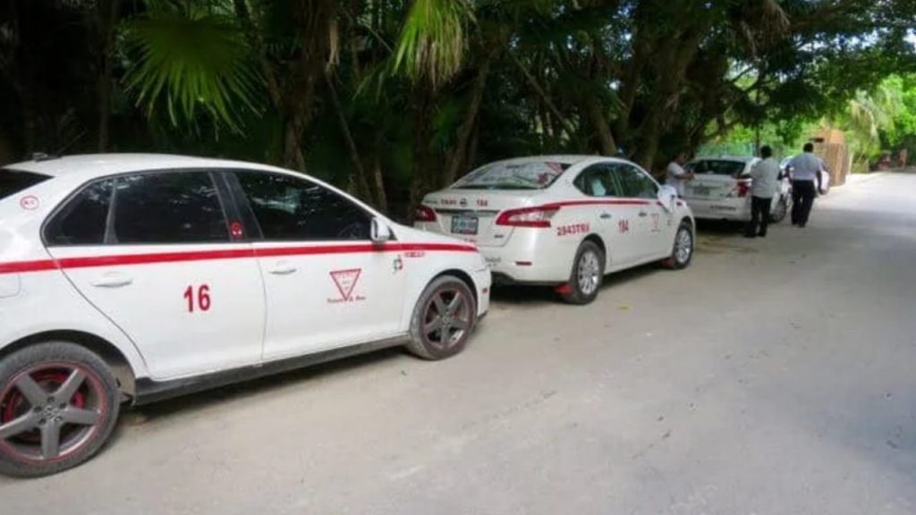 Taxis en Tulum enfrentan señalamientos por cobros excesivos y amedrentamientos.