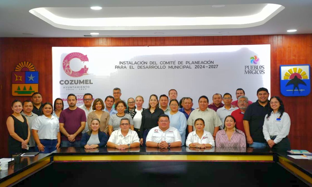 Reinstalan COPLADEMUN para definir el rumbo de Cozumel