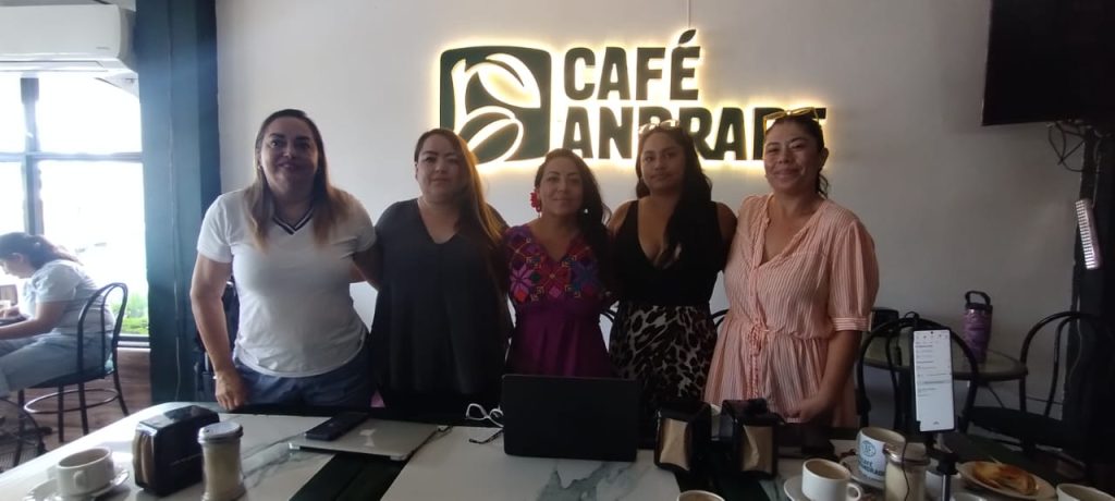 Colectivos feministas presentan la marcha del 8M en Playa del Carmen y su cartelera de actividades.