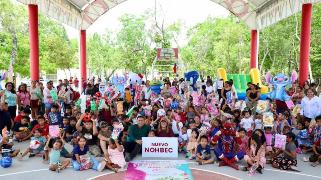 Festejan el Día de la Niña y el Niño en Playa del Carmen; más de 10 ...