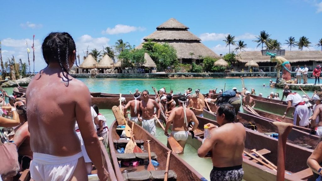 La SCJN contra Xcaret reabre el debate sobre el uso de la cultura maya en el turismo de Quintana Roo.
