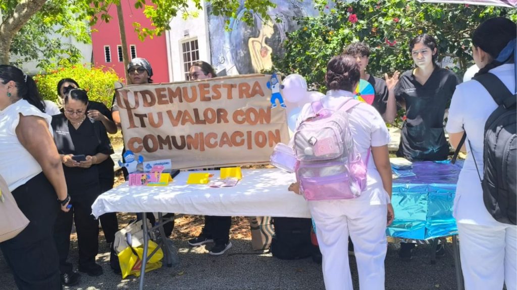 Psicólogos de Quintana Roo exigen más psiquiatras en Playa del Carmen ante la creciente demanda de atención en salud mental.