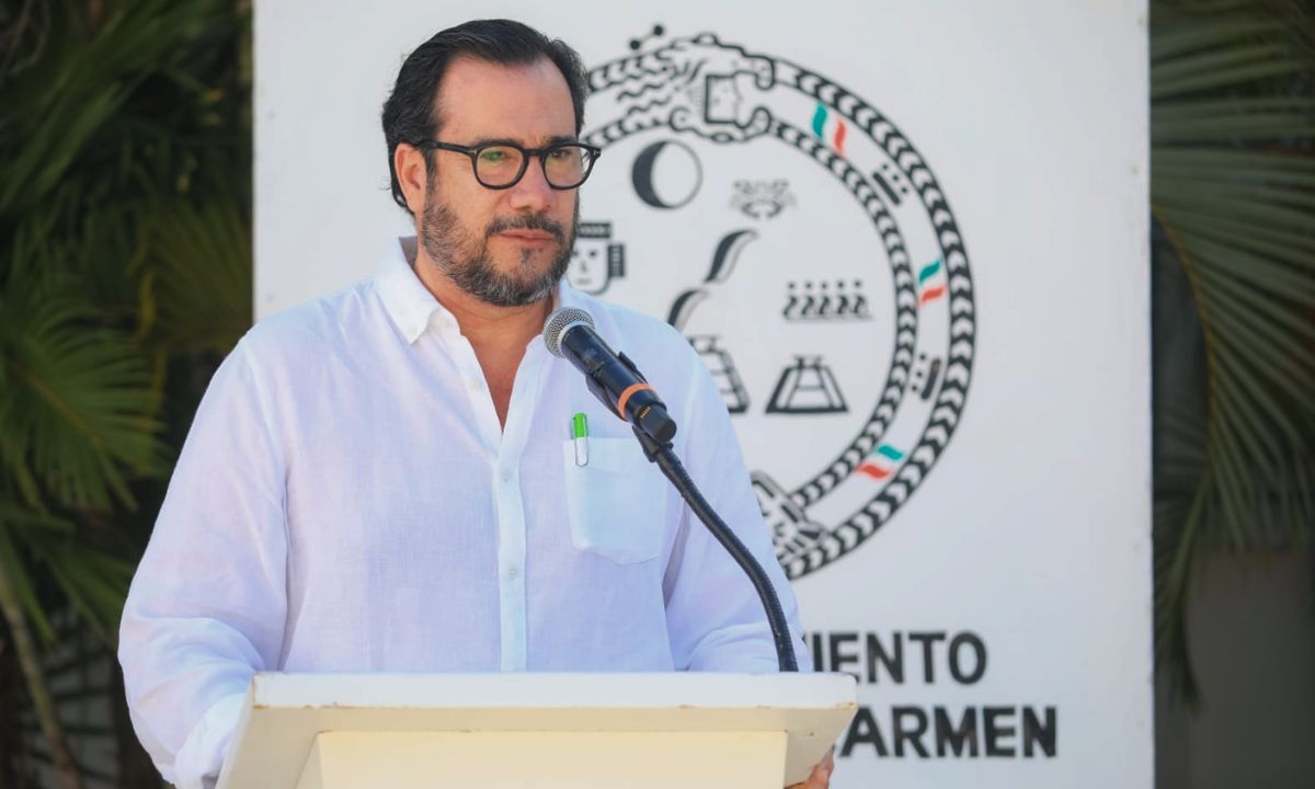 Playa del Carmen cumple con bono a policías