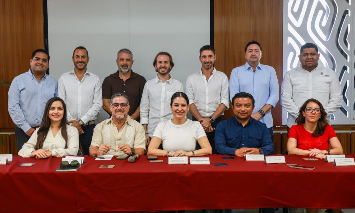 Refuerzan atención al sargazo en Playa del Carmen