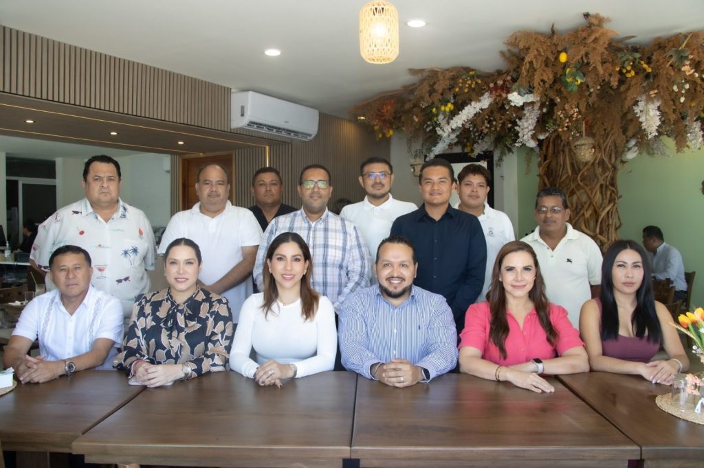 Personal del IEQROO y el TEQROO conmemoró el Día del Padre en Chetumal con un torneo mundialista y un desayuno institucional.