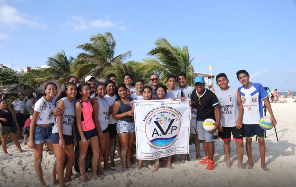 Coty Trujillo, pilar del deporte de Playa del Carmen, formó a atletas y disciplinas que hoy dan fama al municipio. Conoce su historia.