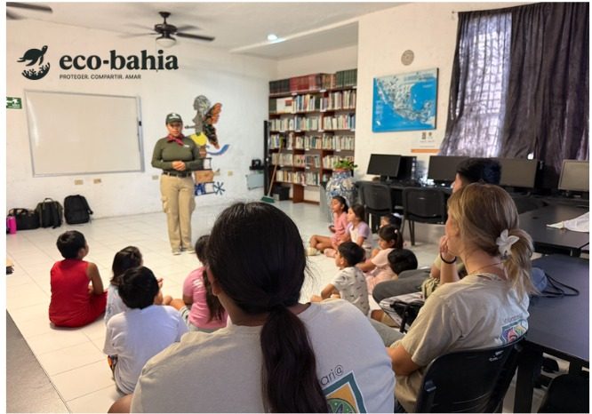 Niñas y niños de Chemuyil participan en el taller ambiental impulsado por Eco-Bahía.