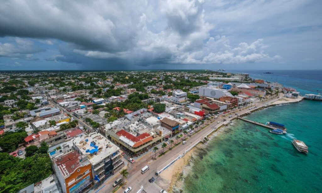 CFE invertirá 3 mil 600 mdp en cable submarino de Cozumel