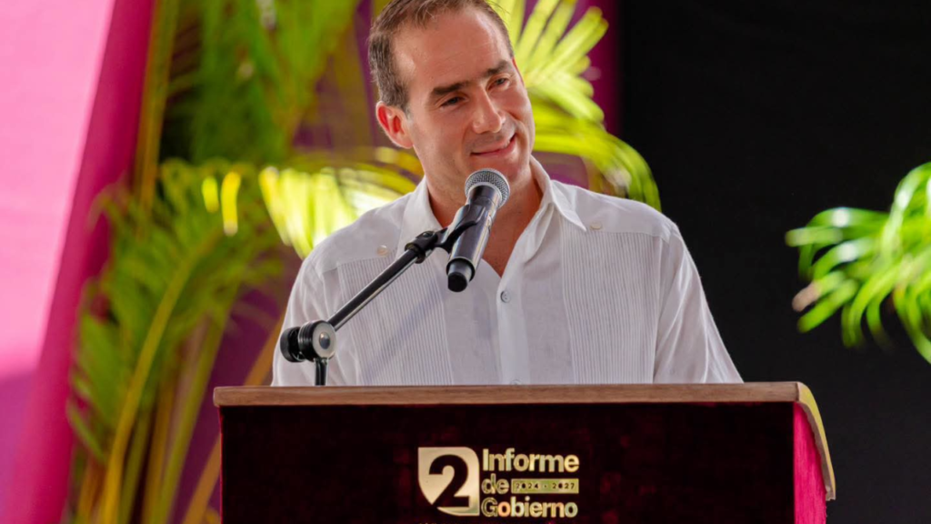 El Segundo Informe de Gobierno de Diego Castañón repasó los avances de su administración en Tulum.