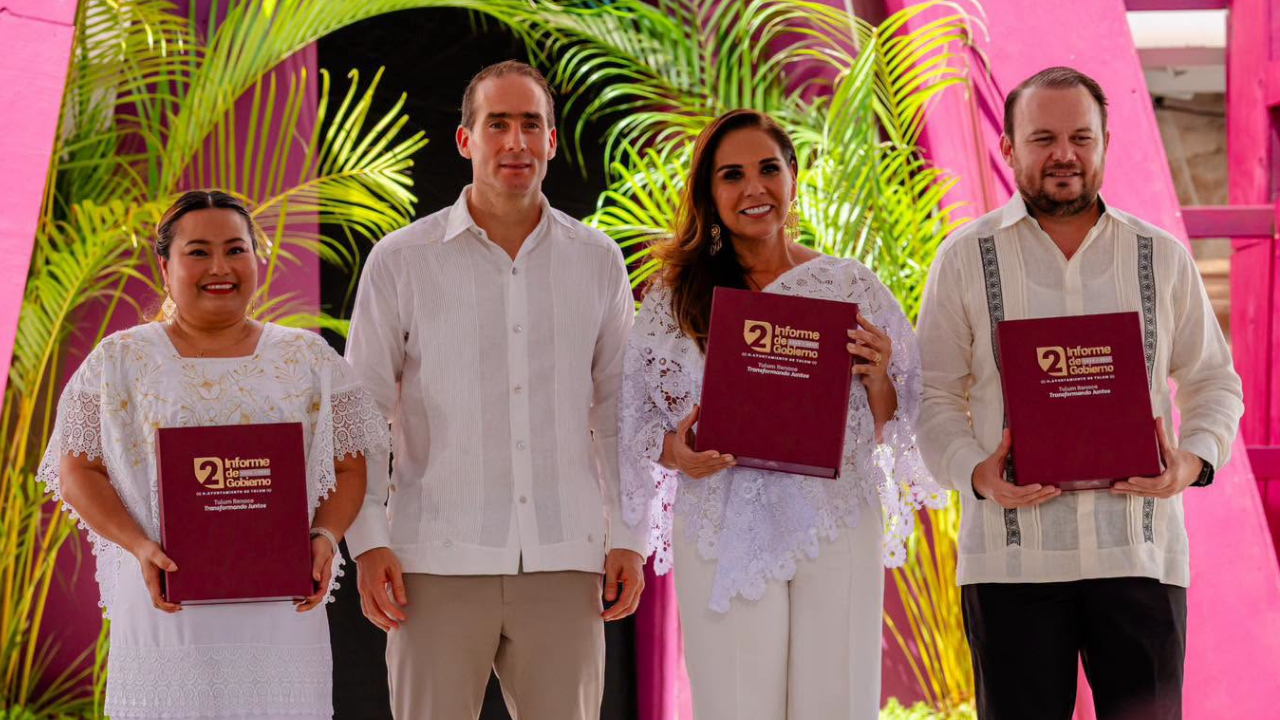 Diego Castañón recibió el respaldo de funcionarios y empresarios tras su Segundo Informe de Gobierno.