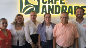 Las mesas de diálogo en Playa del Carmen, impulsadas por Movimiento Ciudadano, abordan temas de seguridad para las mujeres.