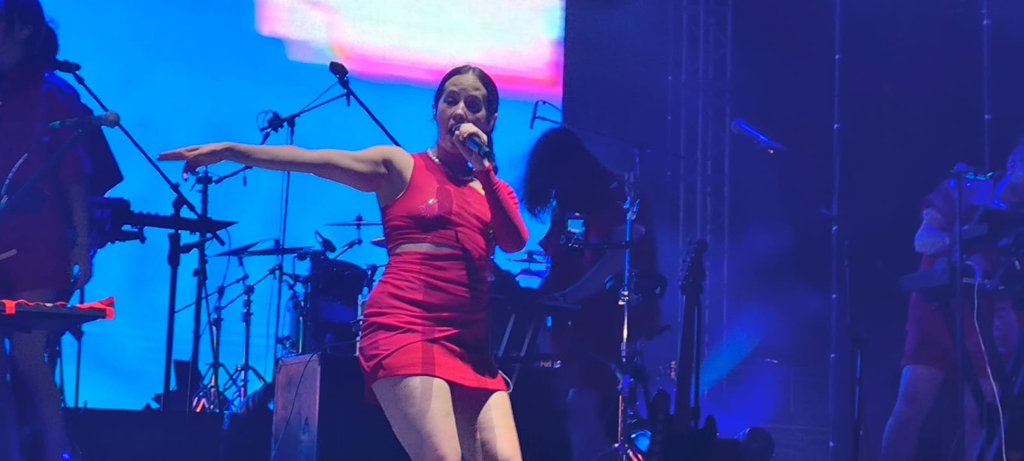 El Grito de Independencia 2026 en Playa del Carmen contó con concierto gratuito de Sin Bandera y Ximena Sariñana