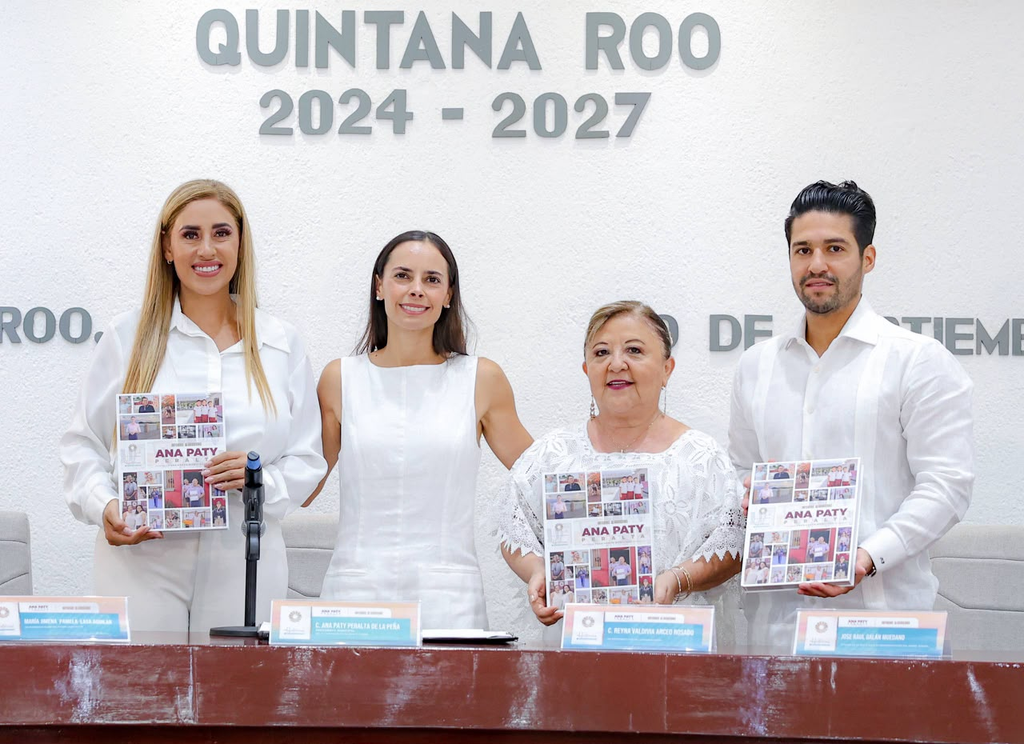 Durante la Quinta Sesión Solemne se entregó el Segundo Informe de Gobierno de Ana Paty Peralta al Cabildo de Benito Juárez.