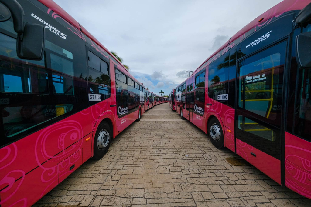 La Ruta 27 Puente Nichupté en Cancún inició operaciones con unidades Taruk equipadas con tecnología de punta.