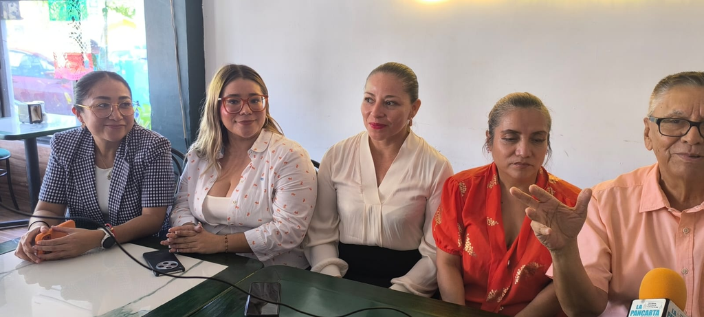 Las mesas de diálogo en Playa del Carmen, impulsadas por Movimiento Ciudadano, abordan temas de seguridad para las mujeres.