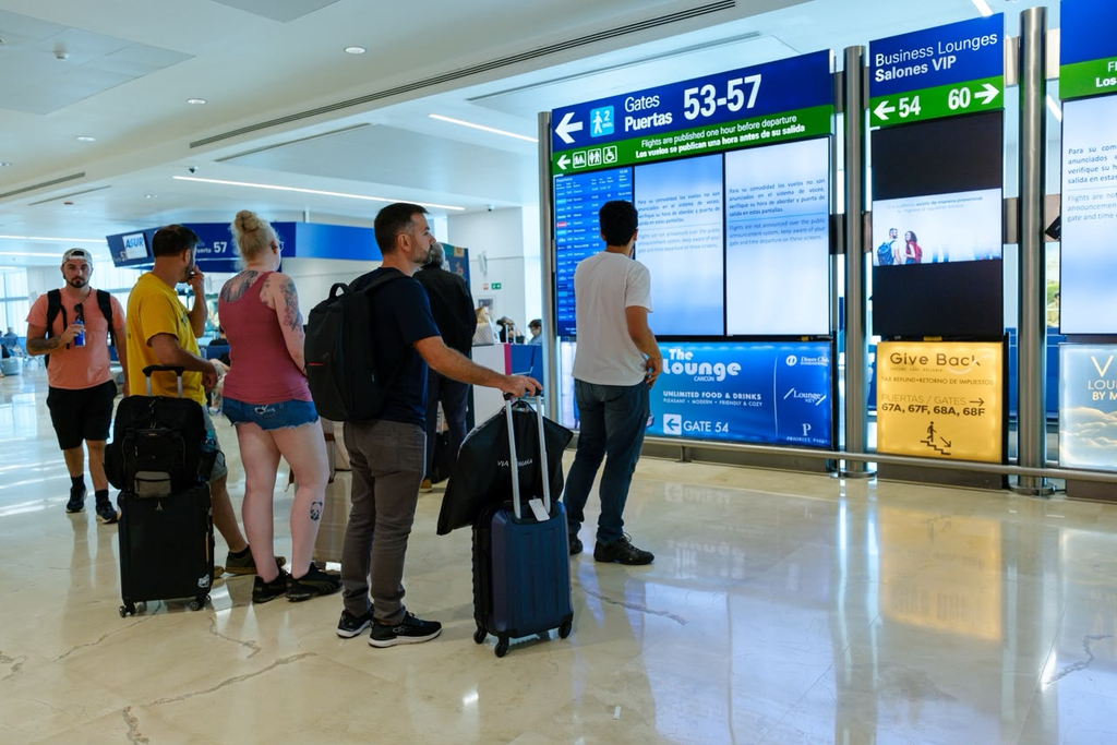 Las 10 nuevas rutas aéreas a Cancún conectarán al destino con Canadá, Estados Unidos y dos ciudades de México.