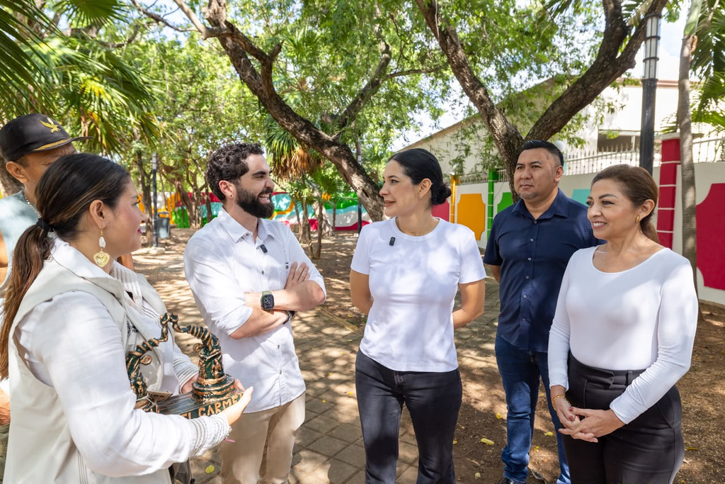 Parquemanía en Playa del Carmen presentó la Tiendita Playense en el parque de la colonia Ejido.