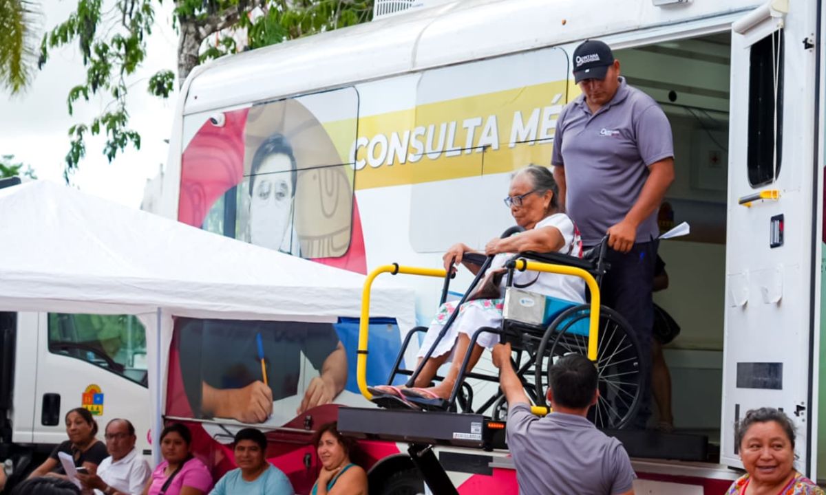 Caravanas de Salud en Cozumel