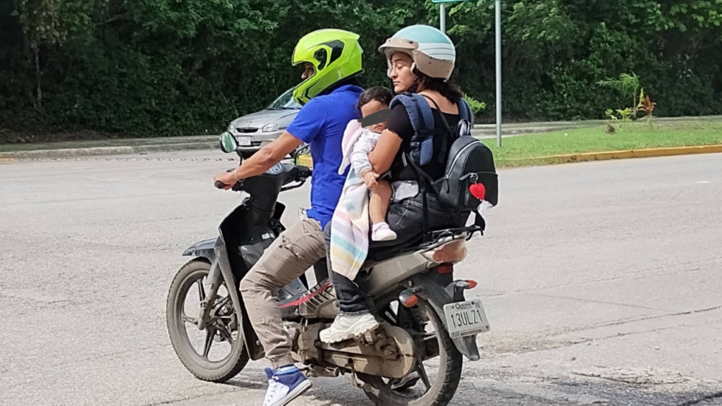 Motociclistas piden diálogo antes de la implementación de la Ley Chaleco en Quintana Roo.